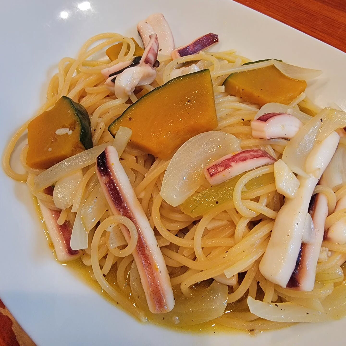 こんばんは漁師料理フレスコです